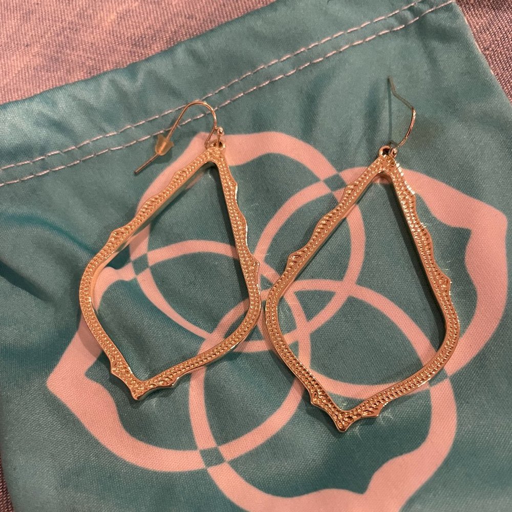 Kendra Scott Gold Hoop Earring